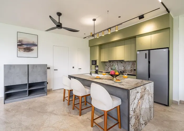 Villa Luxury 3br Designer