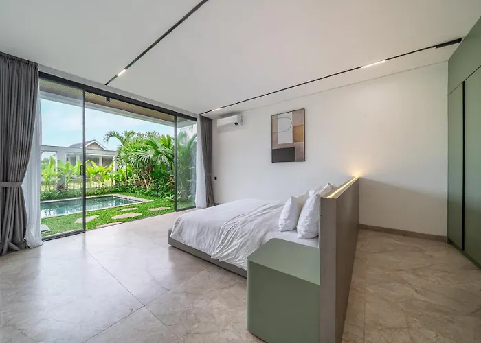 Luxury 3br Designer Villa *